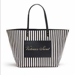 📦SOLD📦NWT VICTORIAS SECRET TOTE